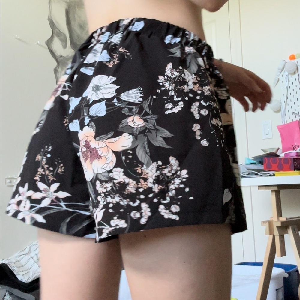 Black floral lightweight shorts